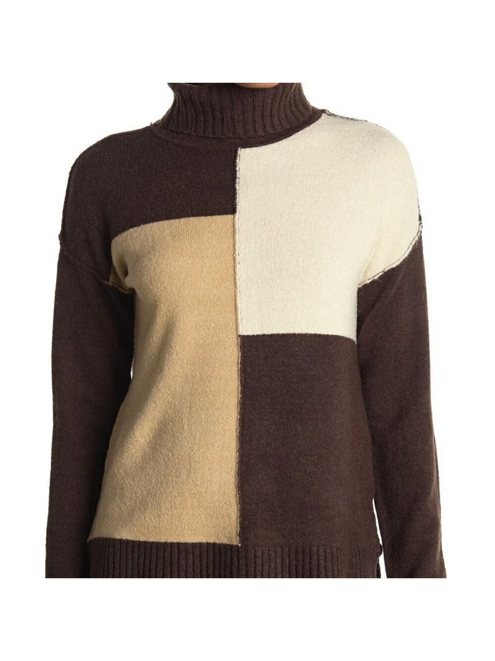 CYRUS New Boucle Sweater BNWT Turtleneck